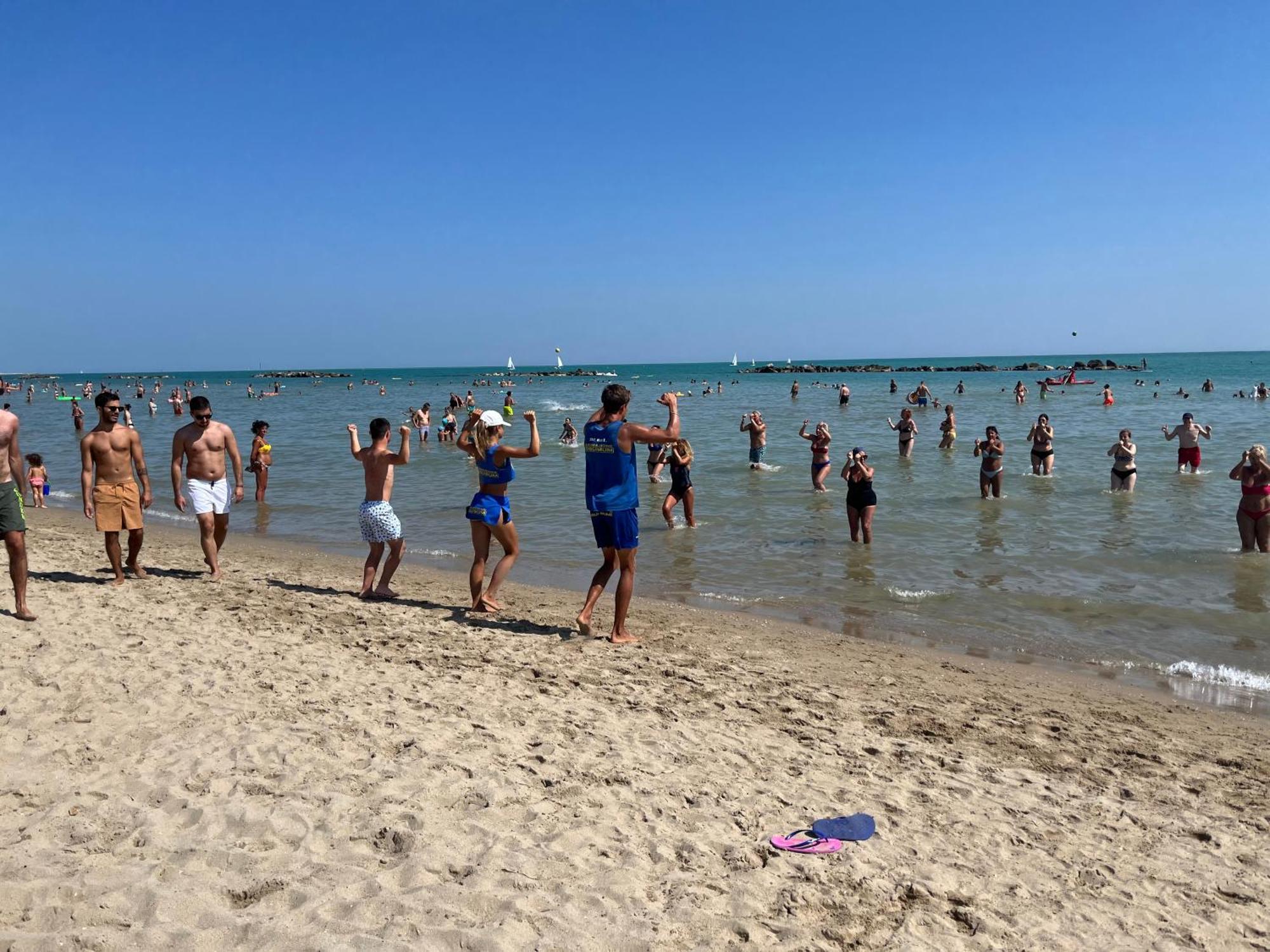Ferienwohnung Bomboniera A Due Passi Dal Mare-Fh San Benedetto del Tronto Exterior foto