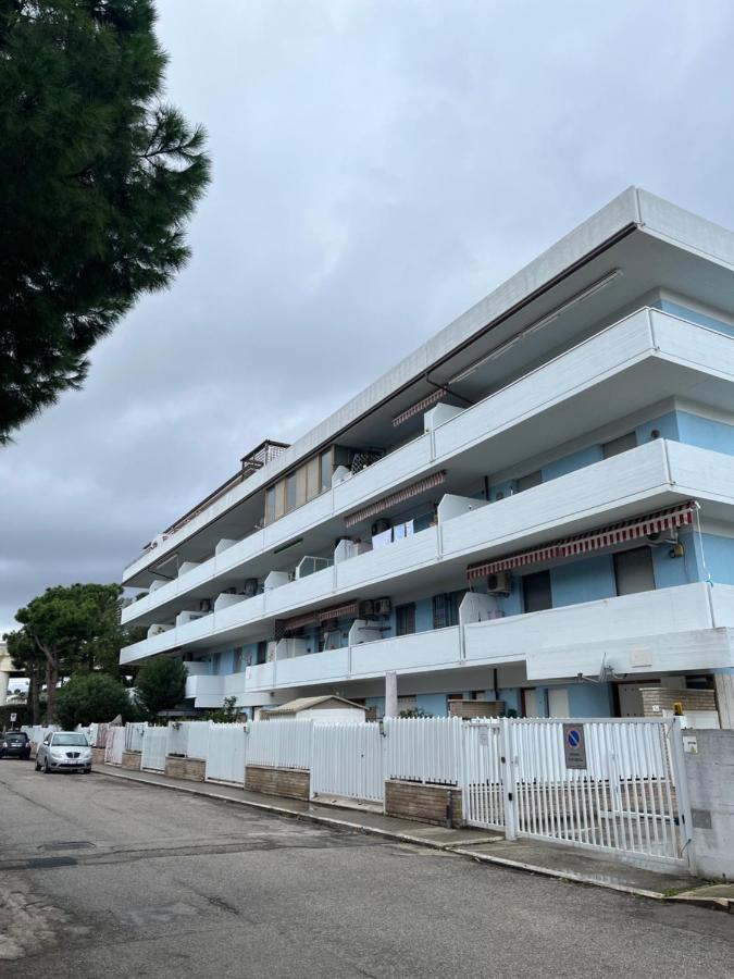 Ferienwohnung Bomboniera A Due Passi Dal Mare-Fh San Benedetto del Tronto Exterior foto