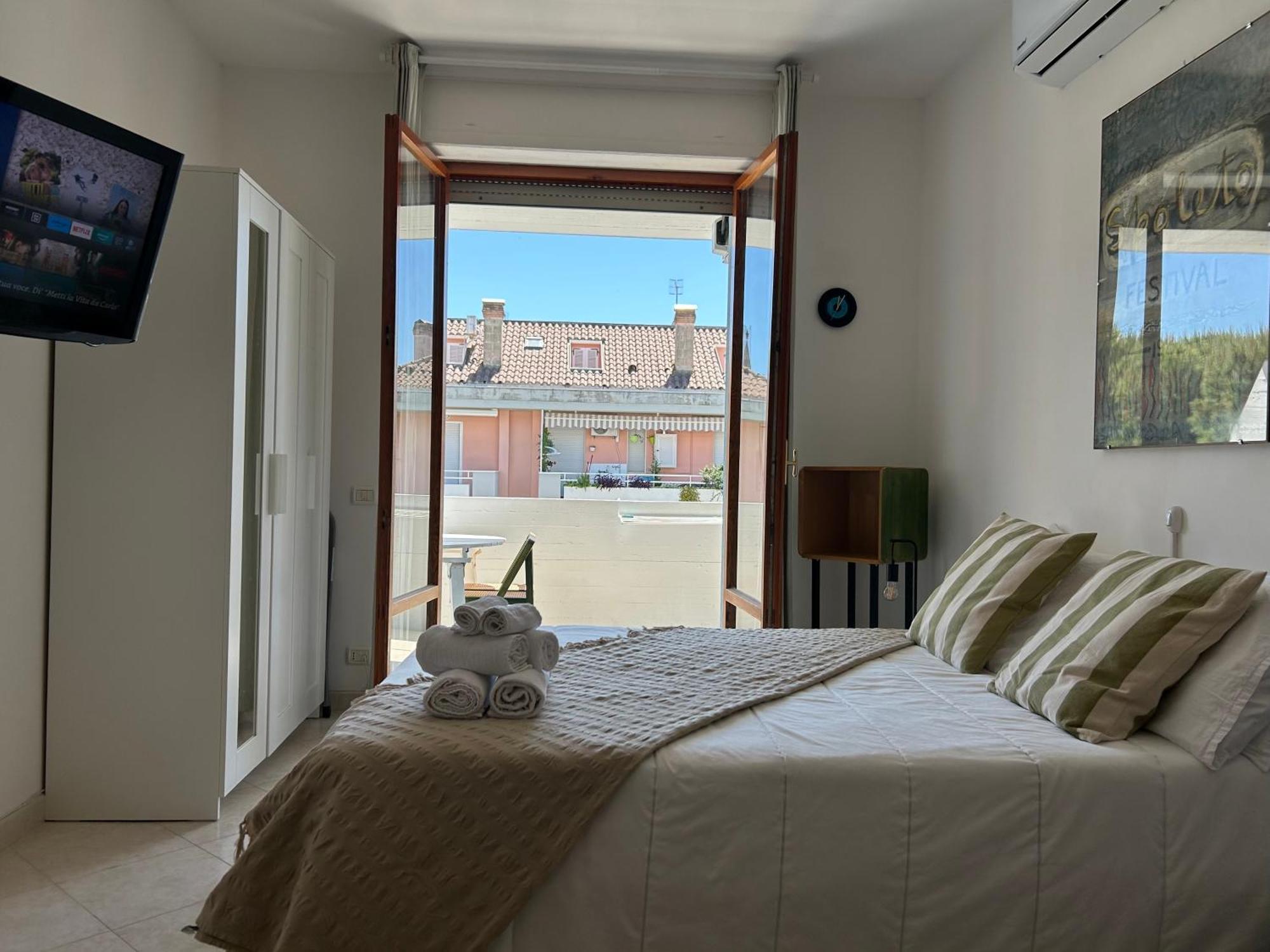 Ferienwohnung Bomboniera A Due Passi Dal Mare-Fh San Benedetto del Tronto Exterior foto